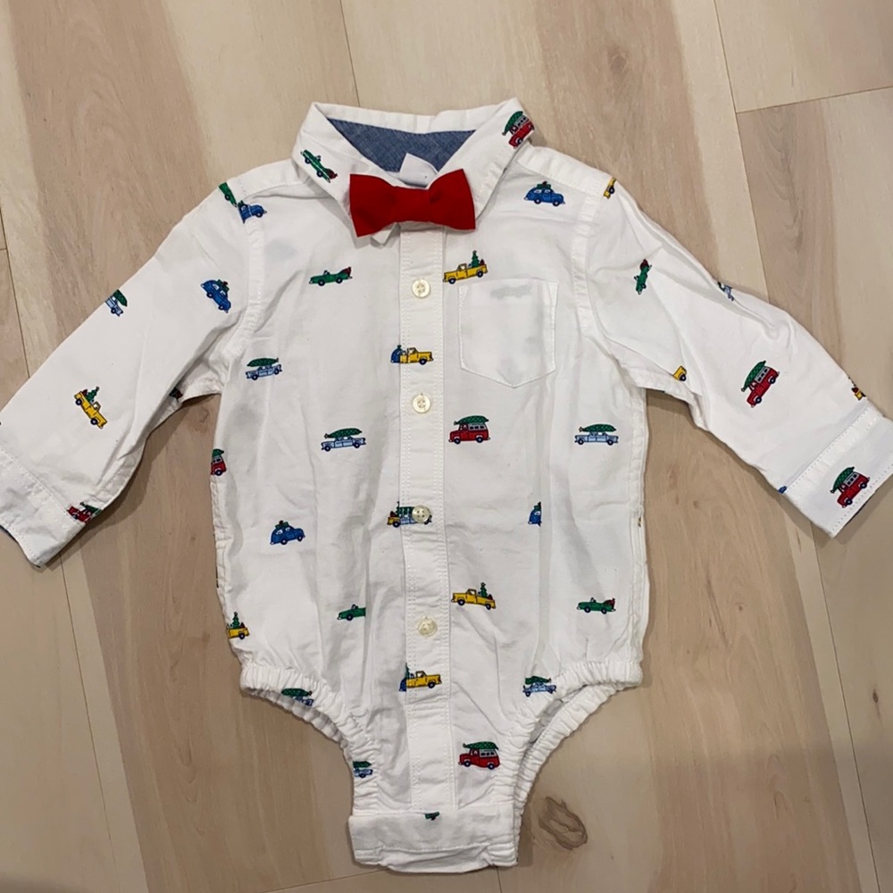 Gap Baby Christmas/Holiday Button Down Top 6-12 Months